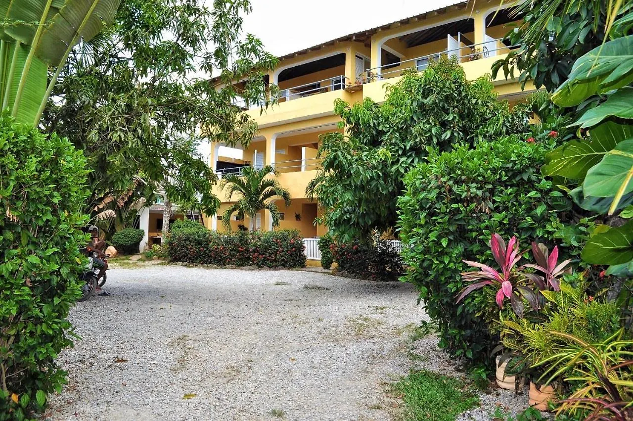 **  De Luz Hotel El Limon Dominican Republic